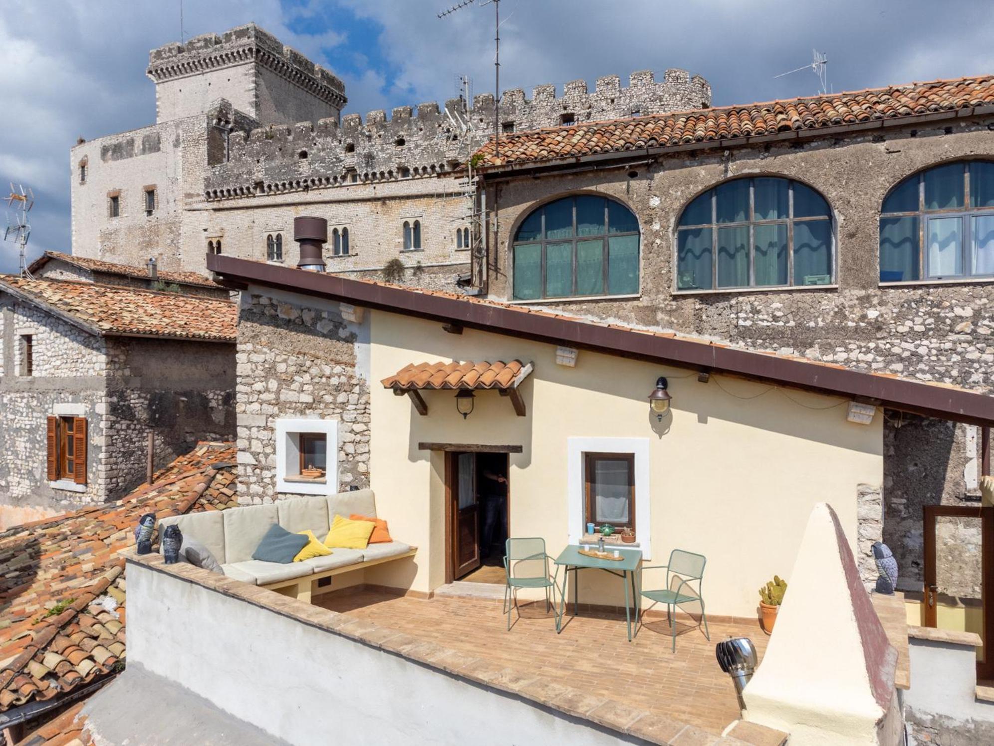 Aurora Medieval House Sermoneta Exterior photo