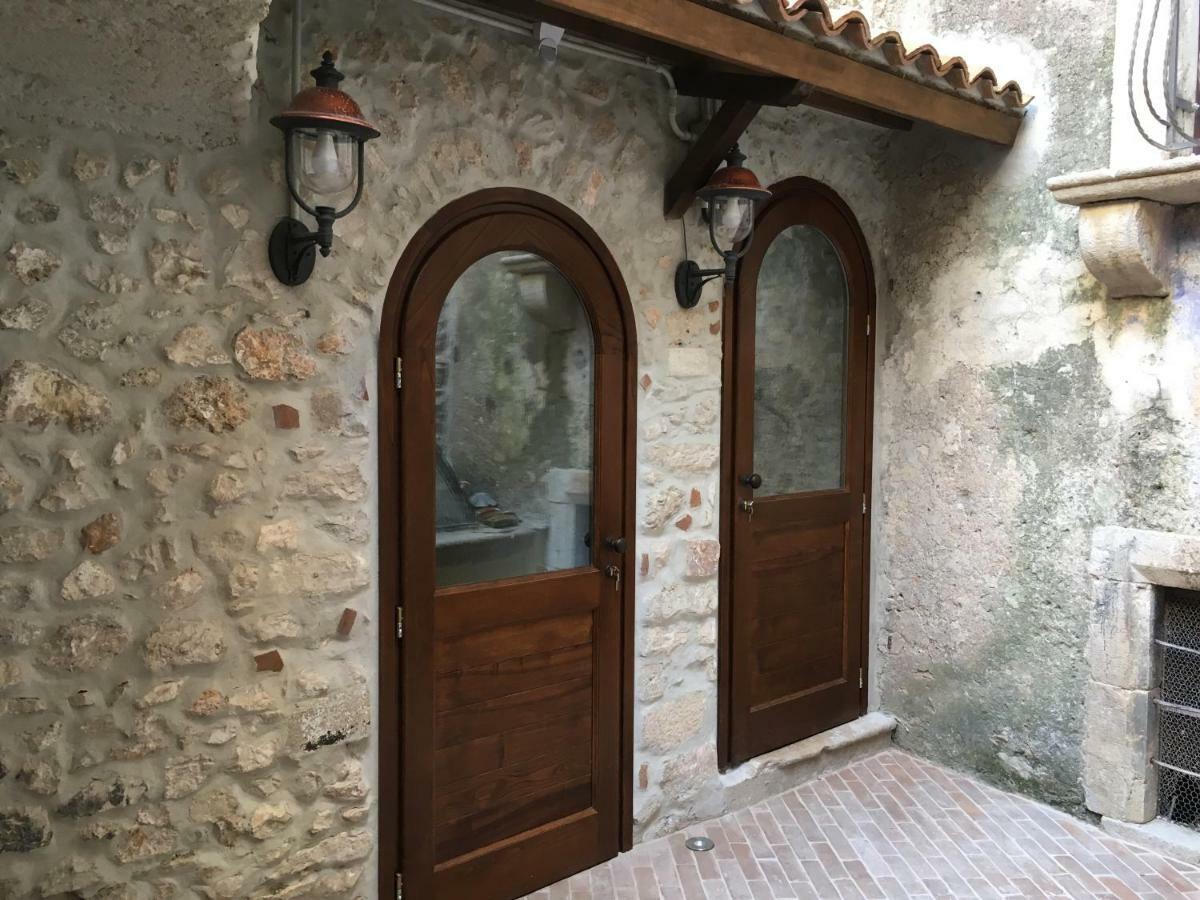 Aurora Medieval House Sermoneta Exterior photo
