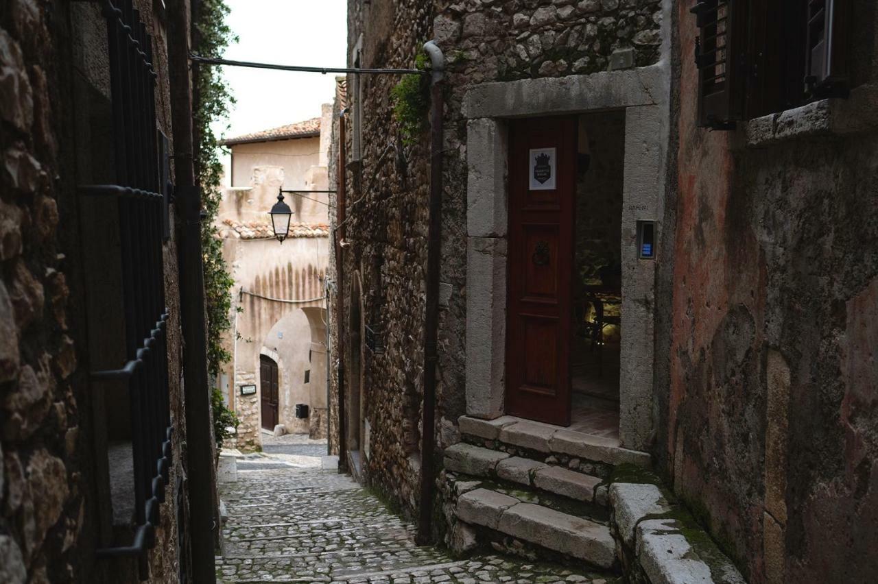 Aurora Medieval House Sermoneta Exterior photo