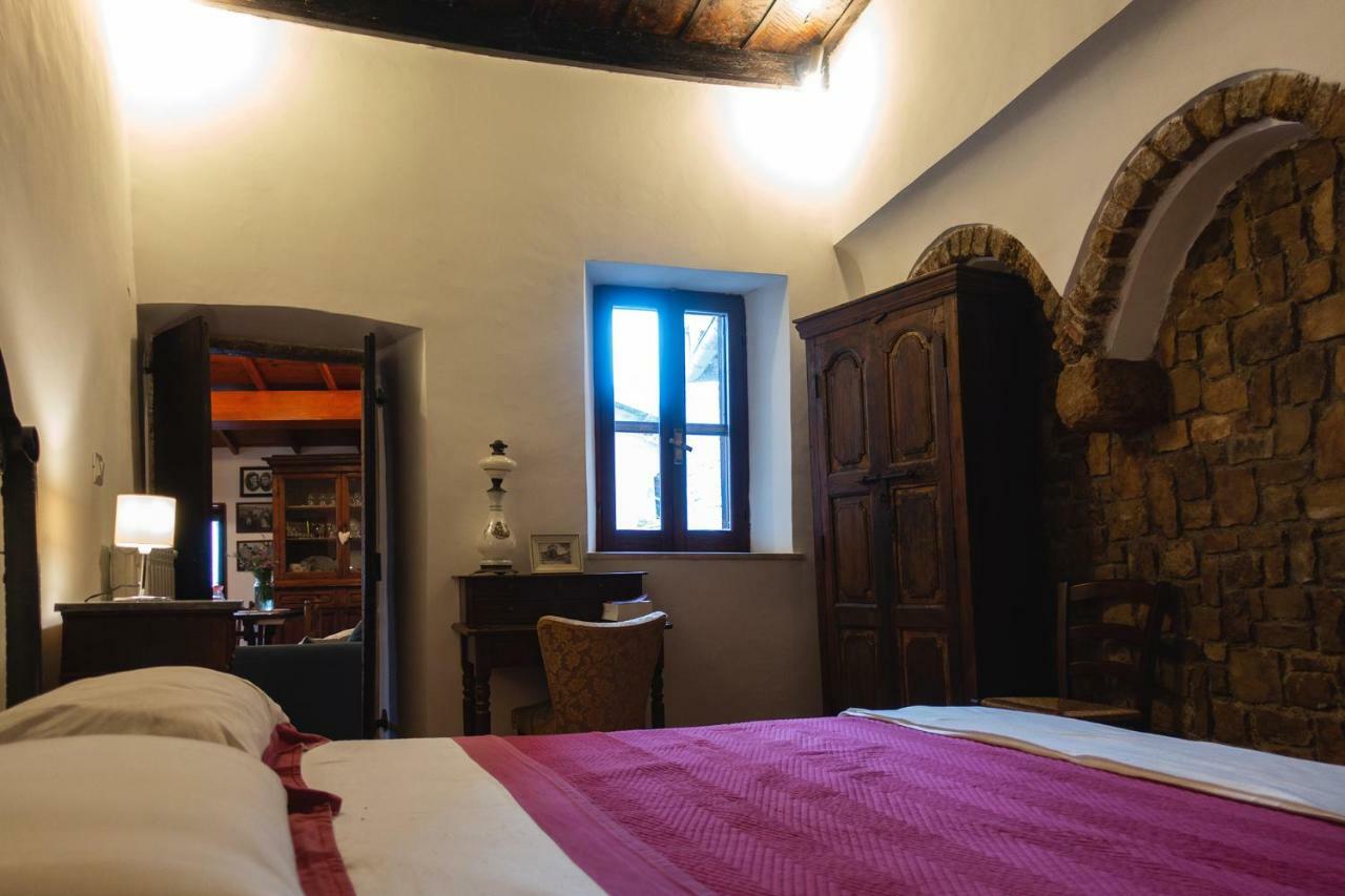 Aurora Medieval House Sermoneta Exterior photo