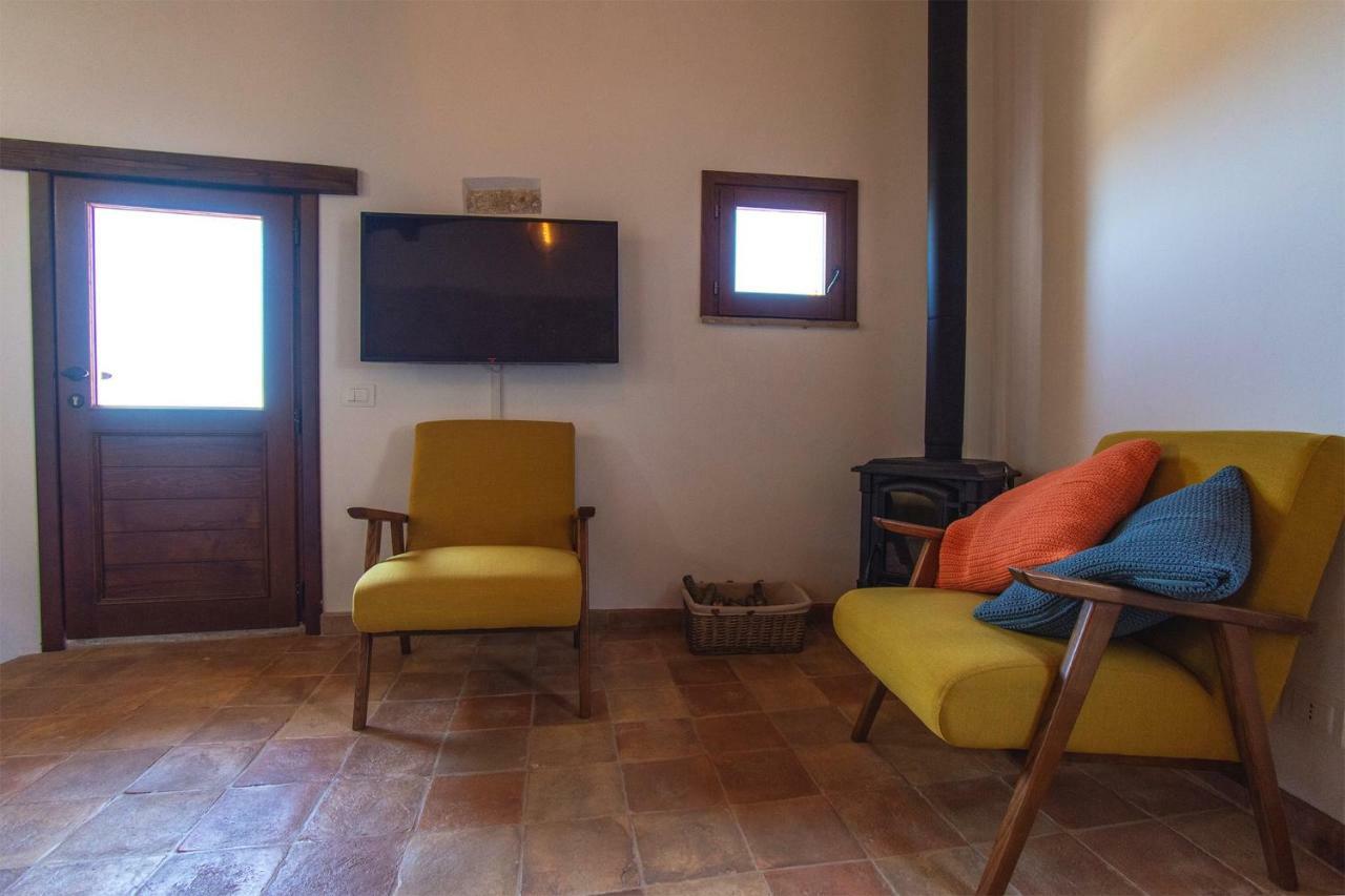 Aurora Medieval House Sermoneta Exterior photo