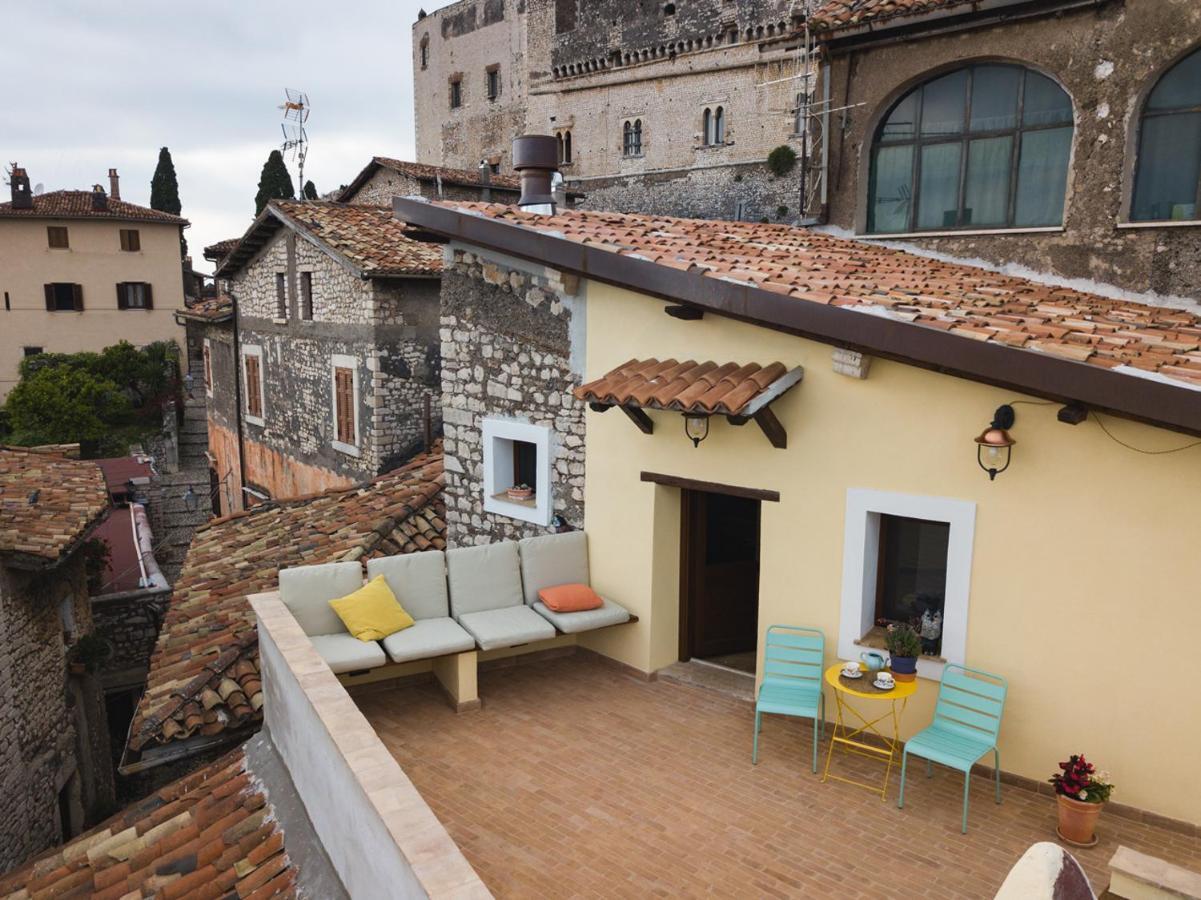 Aurora Medieval House Sermoneta Exterior photo